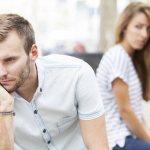 Как заставить мужчину ревновать: 7 работающих способов