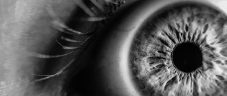 Опасны ли плавающие мушки и вспышки?