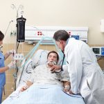 Показаниями для искусственной комы