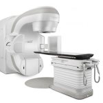 С помощью конформной лучевой терапии на установке TrueBeam STx можно быстро и эффективно разрушать неоперабельные новообразования большого размера и сложной формы