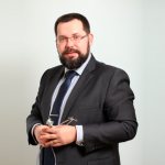 Sunstroke: symptoms and first aid